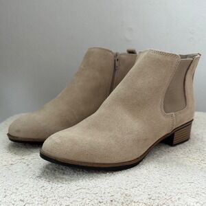 White Mountain Tan Suede Ankle Boots Minimalist Quiet Luxury Preppy Size 8